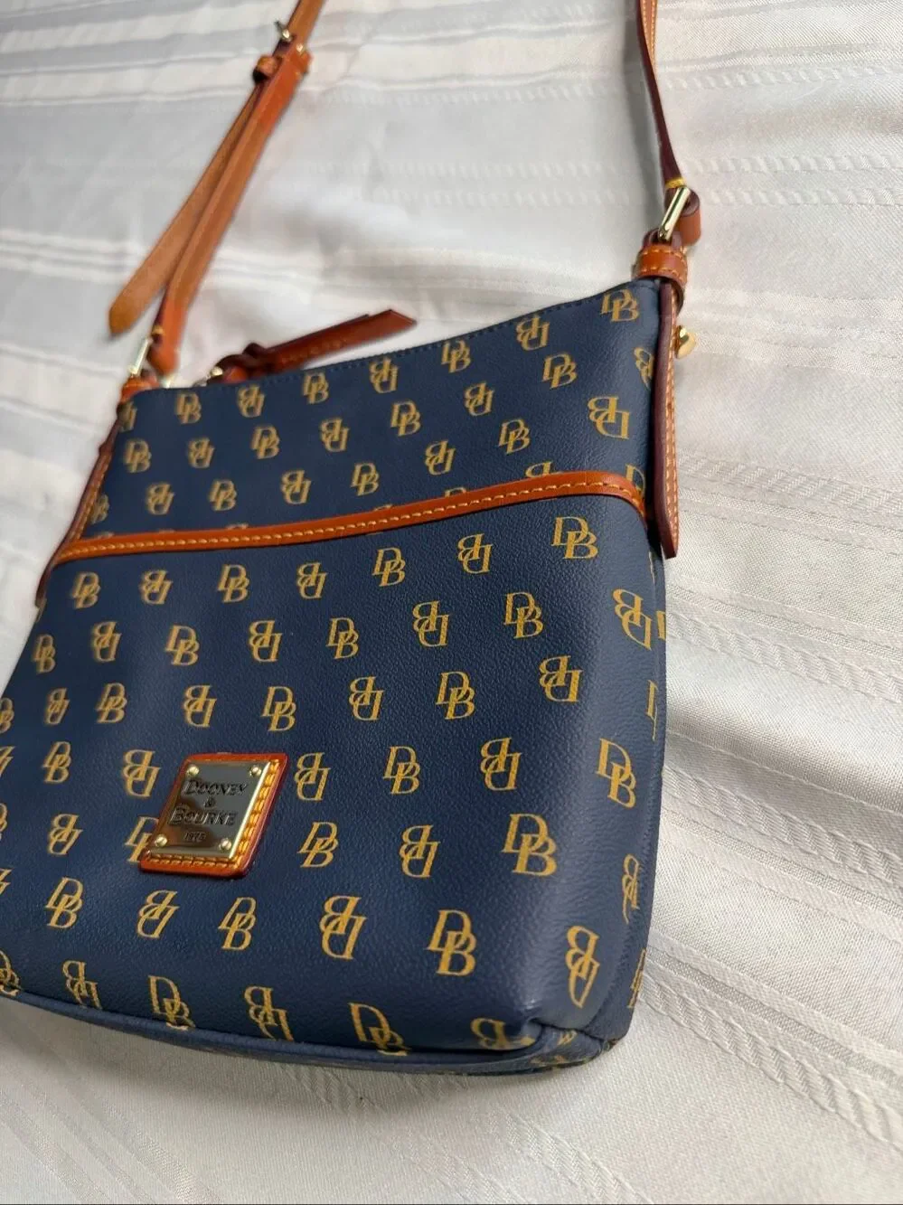 Dooney & Bourke Gretta Navy Blue Letter Carrier Crossbody Purse Handbag